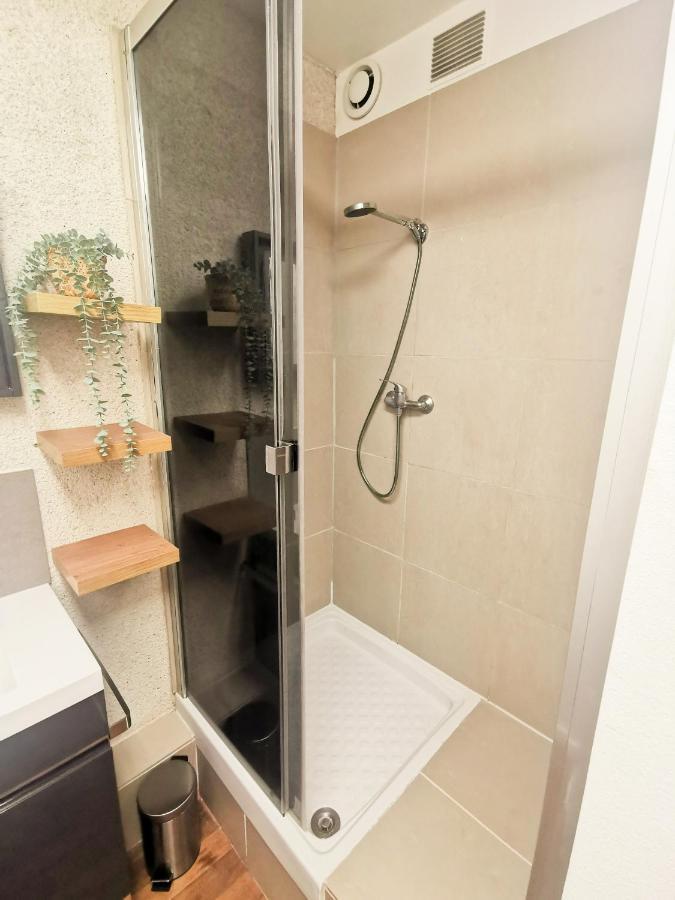 Apartamento Loft Atypique Au Calme Avec Cour Privative Bourges Exterior foto