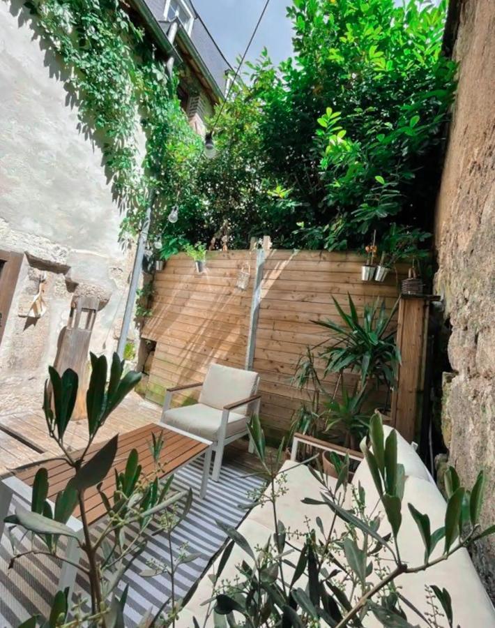 Apartamento Loft Atypique Au Calme Avec Cour Privative Bourges Exterior foto