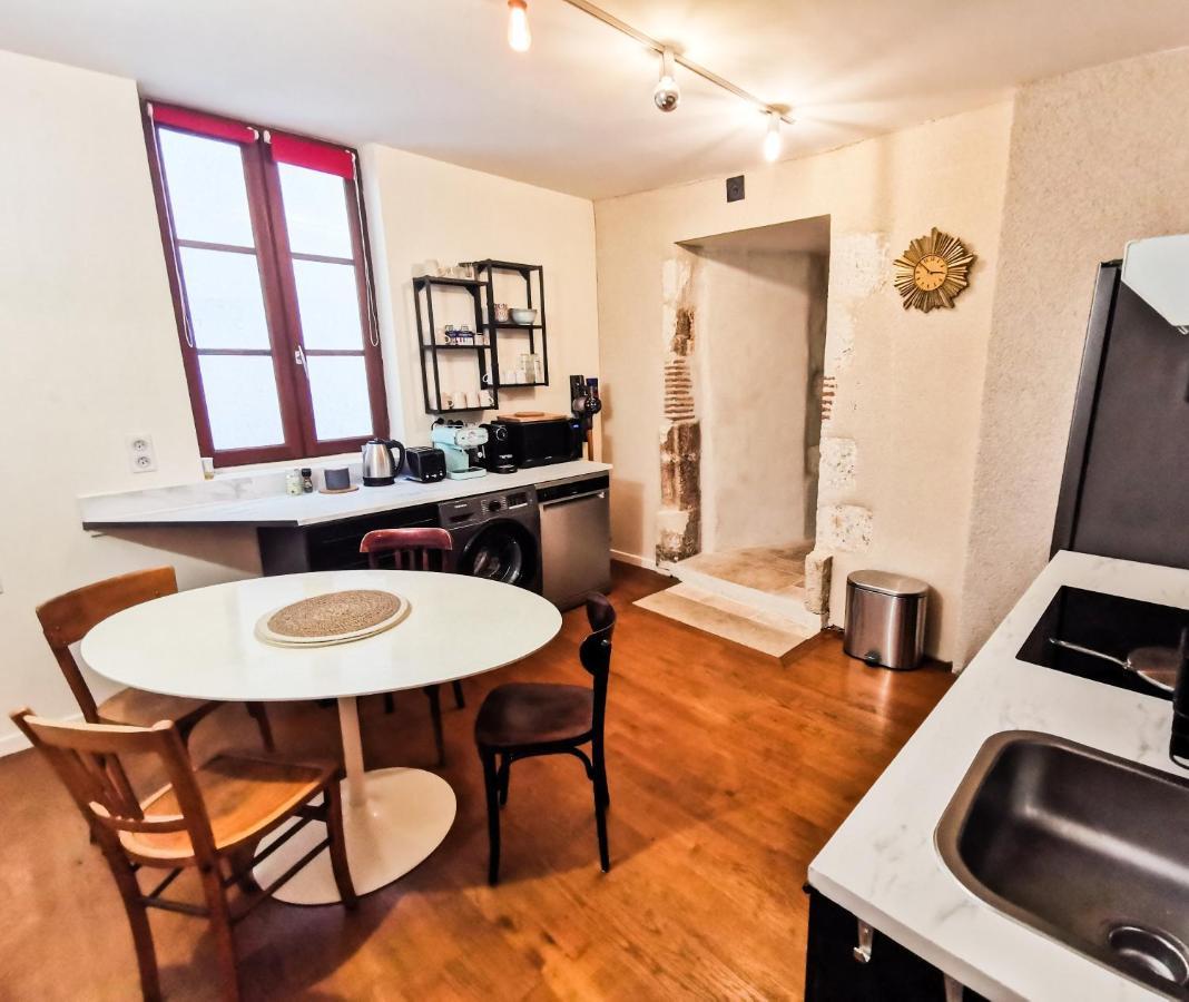Apartamento Loft Atypique Au Calme Avec Cour Privative Bourges Exterior foto